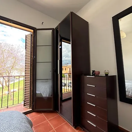 Homestay #1 Doble Con Bano Compartido Sevilla Deluxe Rosales *